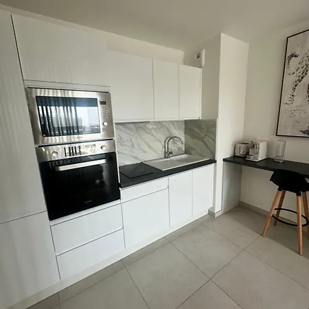 アパート En Bord De Avec Piscine Sur Le Toit