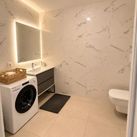 Apartmán En Bord De Avec Piscine Sur Le Toit Saint-Laurent-du-Var